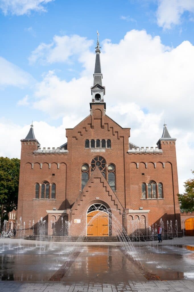 Huis met duivengaten